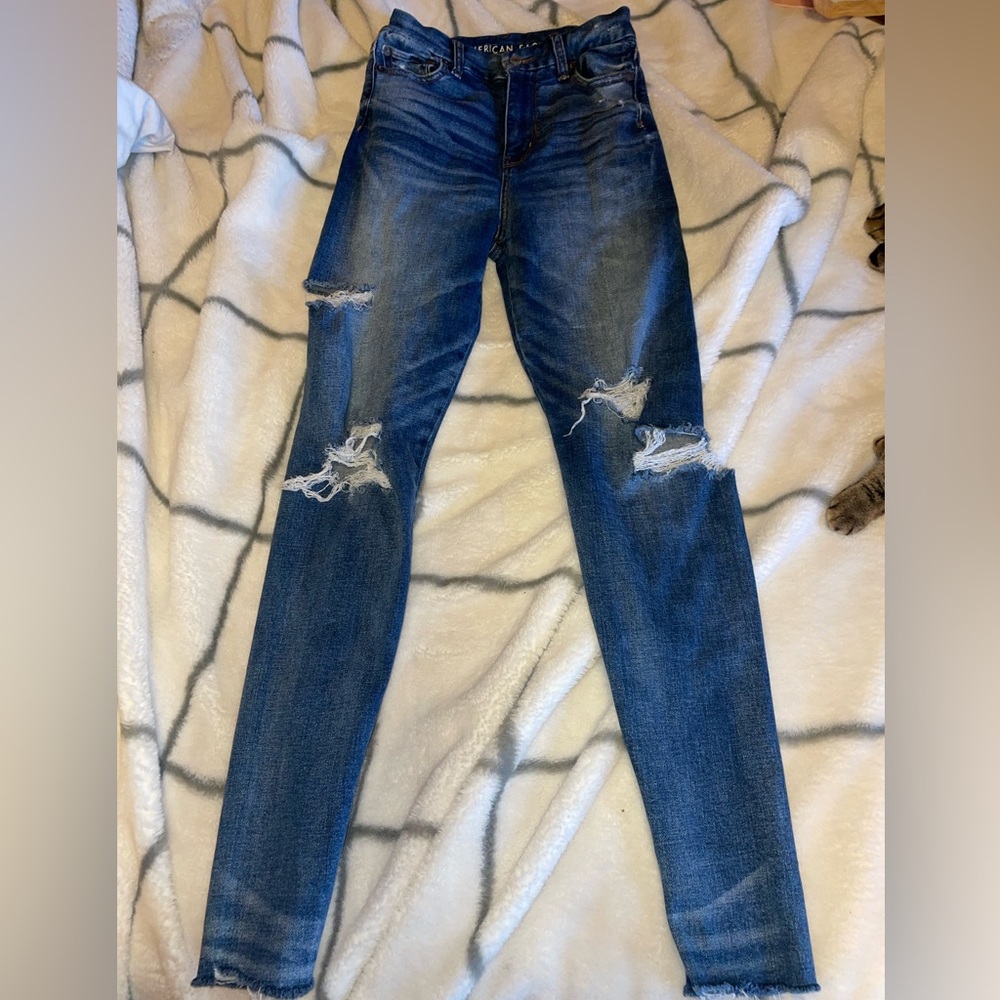 American Eagle High Rise Ripped Skinny Jeans